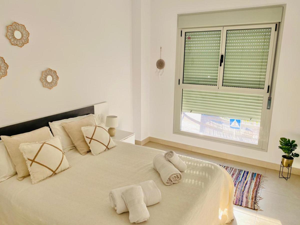 Apartamento a estrenar playa y club náutico a 150m Denia Exterior foto
